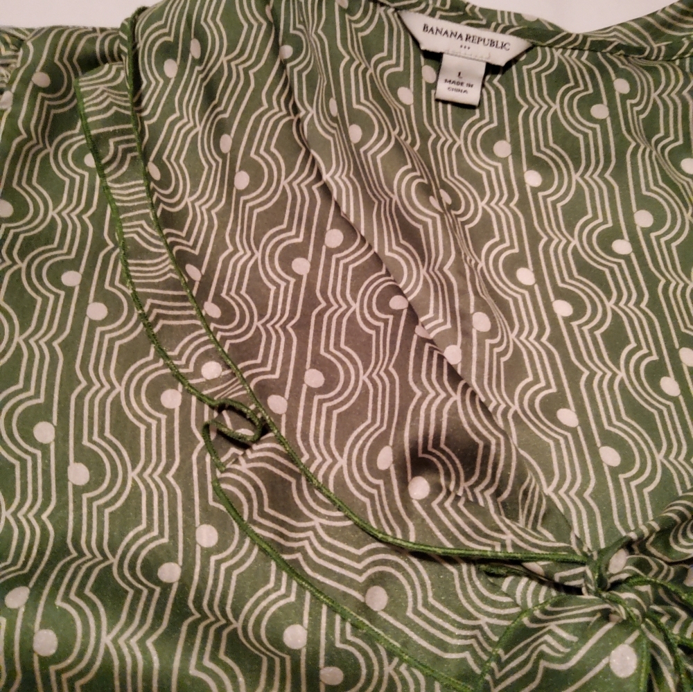 Banana Republic Blouse - Picture 3 of 8